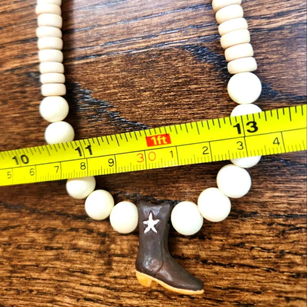 ✨️Cowboy Boot Beaded Necklace - Handcrafted.  Only One Made. Unisex - Picture 7 of 11